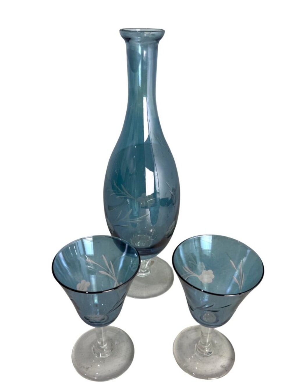 VTG Blue Etched Glass Decanter Two Stemmed Glasses Elegant Vintage Drinkware Set